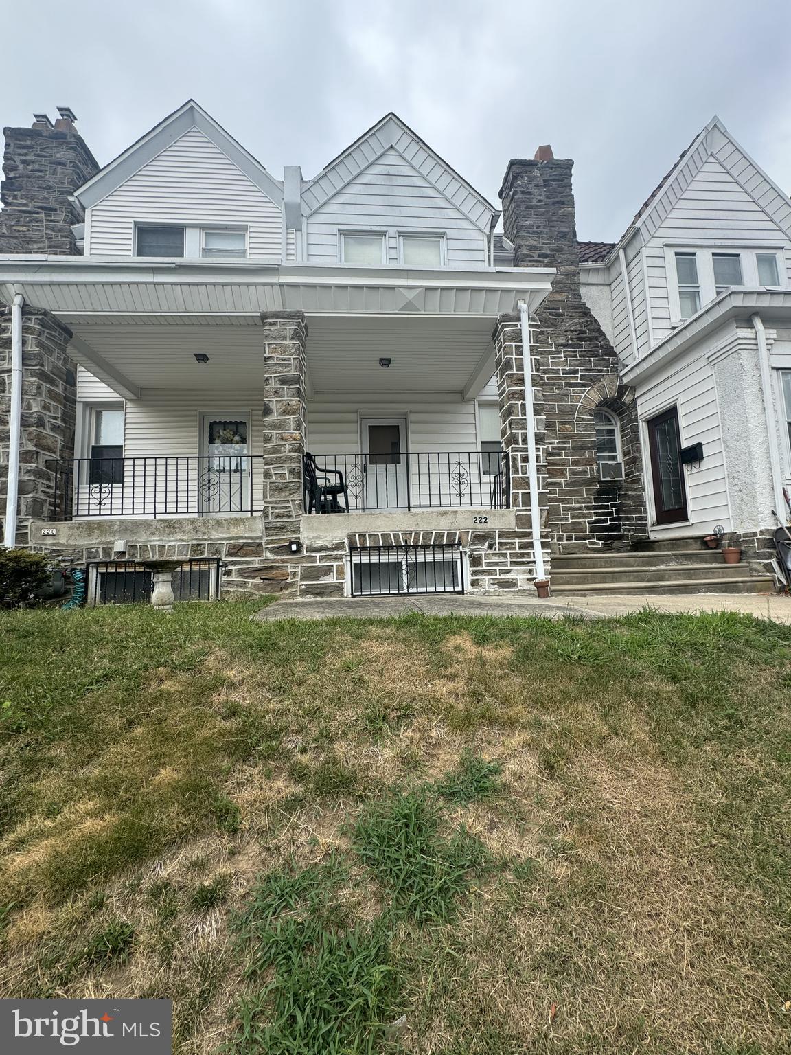 222 Kingston Road Upper Darby, PA 19082 - Photo 4 of 37