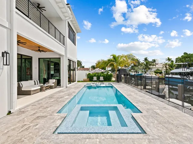 $5,675,000 | 2420 Northeast 48th Street, Lighthouse Point, FL 33064
