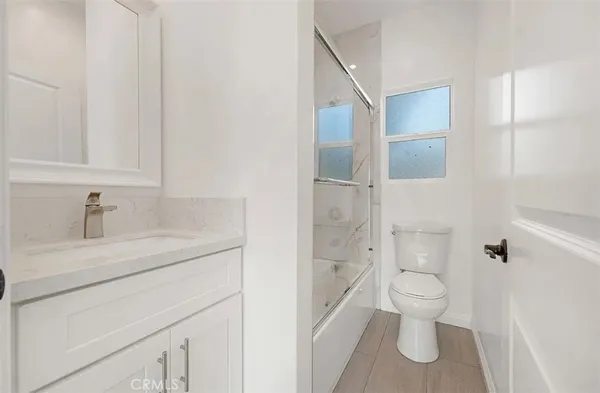 $3,600 | 19539 Tuba Street, Northridge, CA 91324