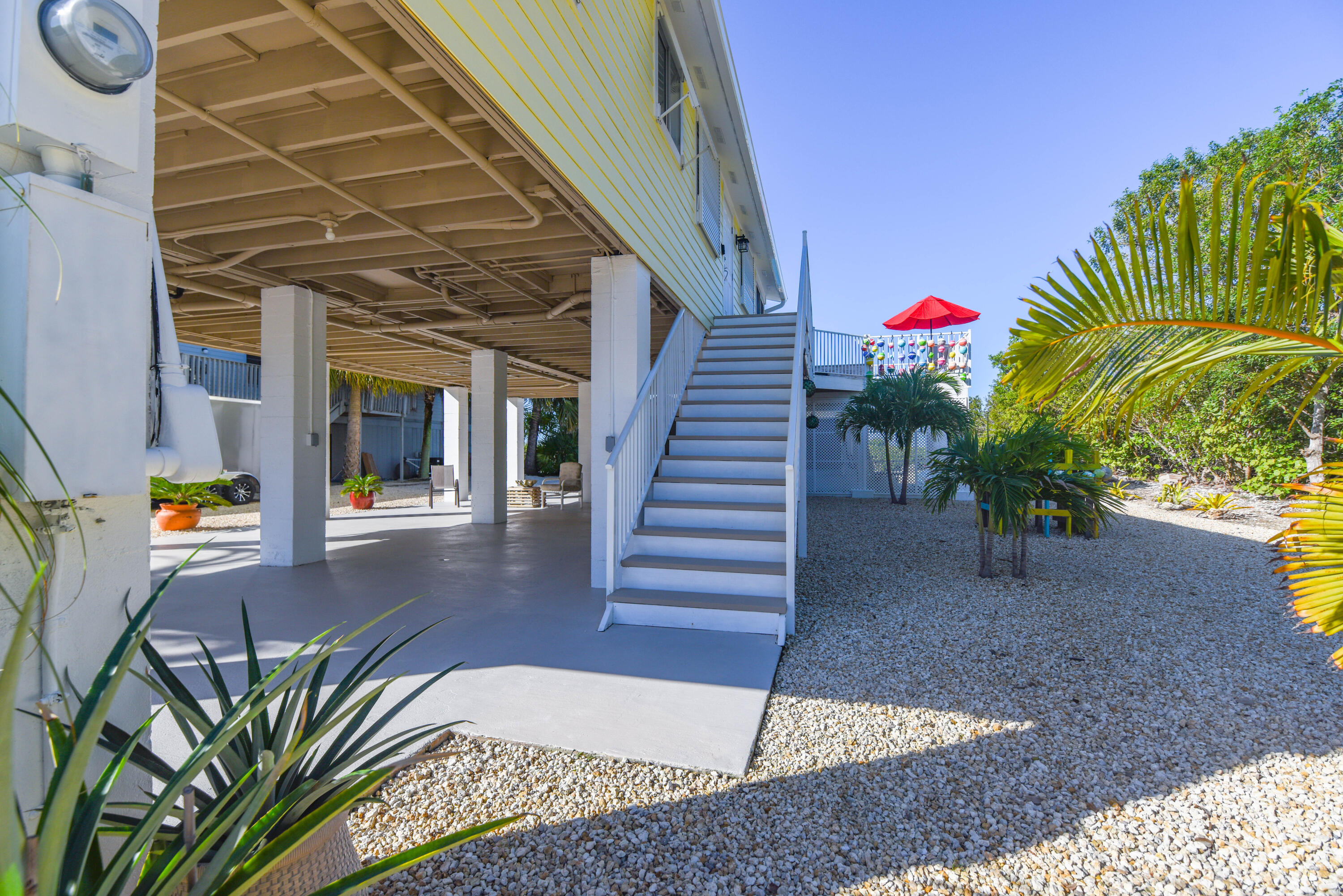 3960 Mary Road Big Pine Key, FL 33043 - Photo 30 of 35 042-3960MaryRoad-BigPineKey-FL-33043-FUL
