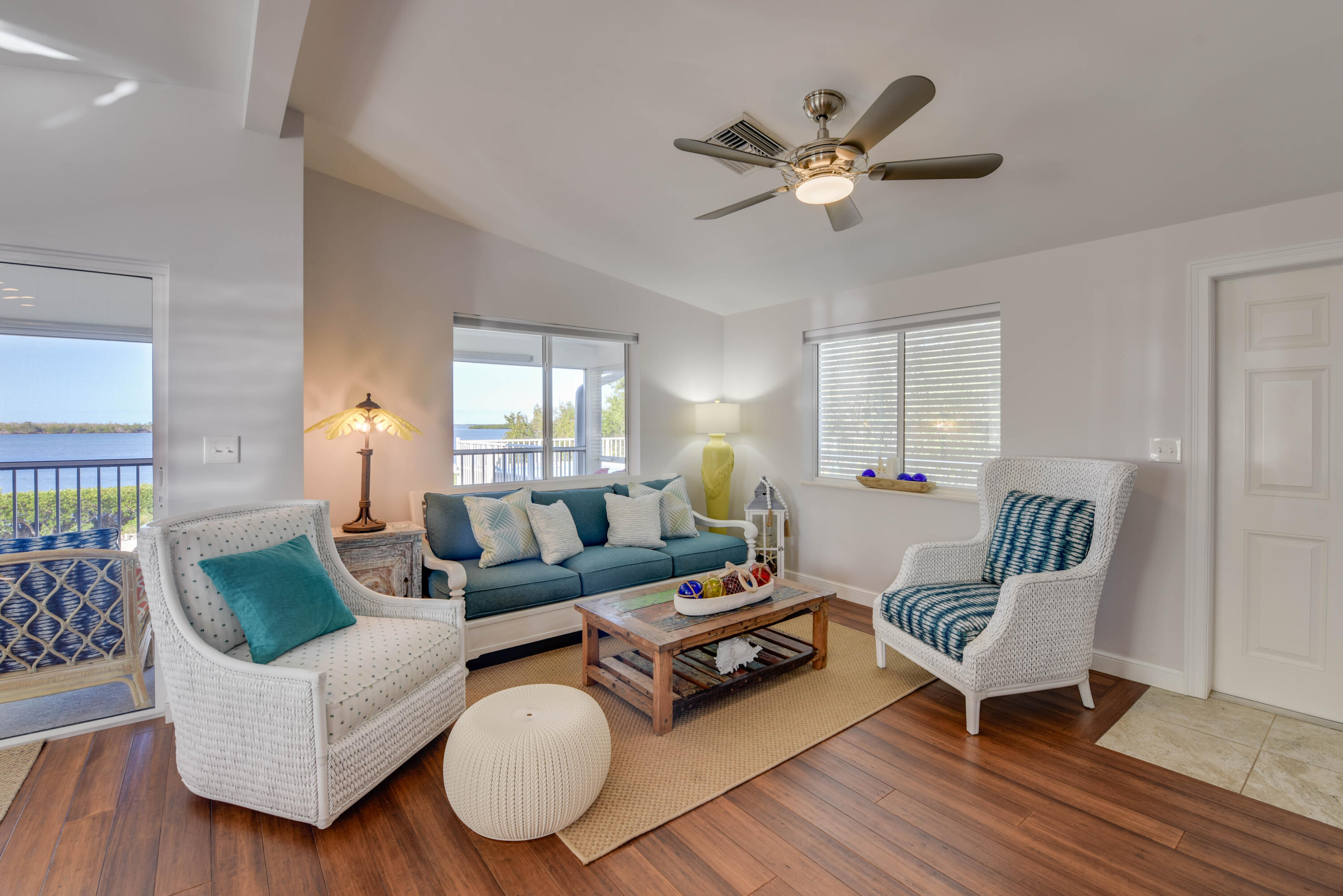 3960 Mary Road Big Pine Key, FL 33043 - Photo 4 of 35 Living Room