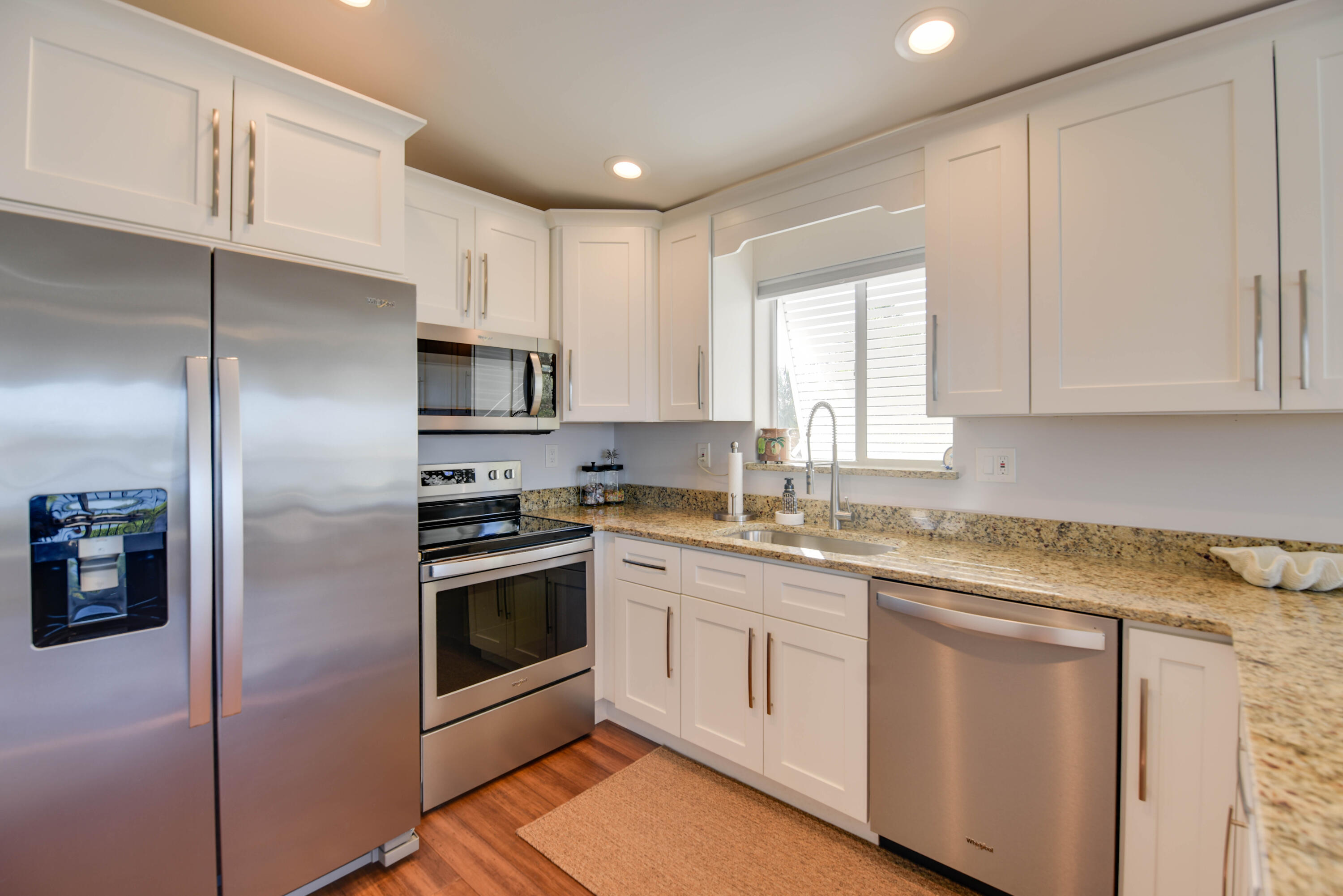 3960 Mary Road Big Pine Key, FL 33043 - Photo 8 of 35 Stainless Steel Appliances