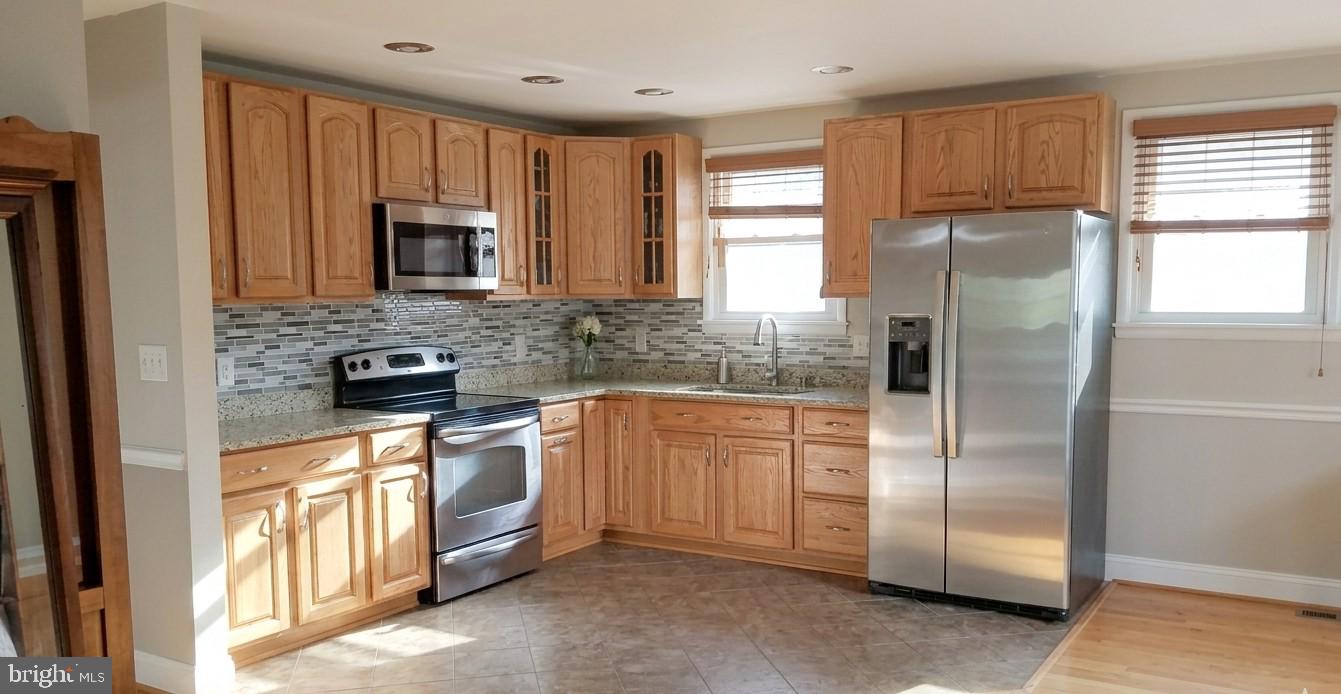 5193 Old Solomons Island Road Lothian, MD 20711 - Photo 2 of 17 Open Kitchen