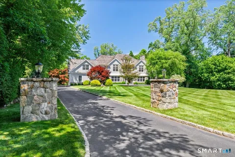 $5,195,000 | 25 Adams Lane, New Canaan, CT 06840