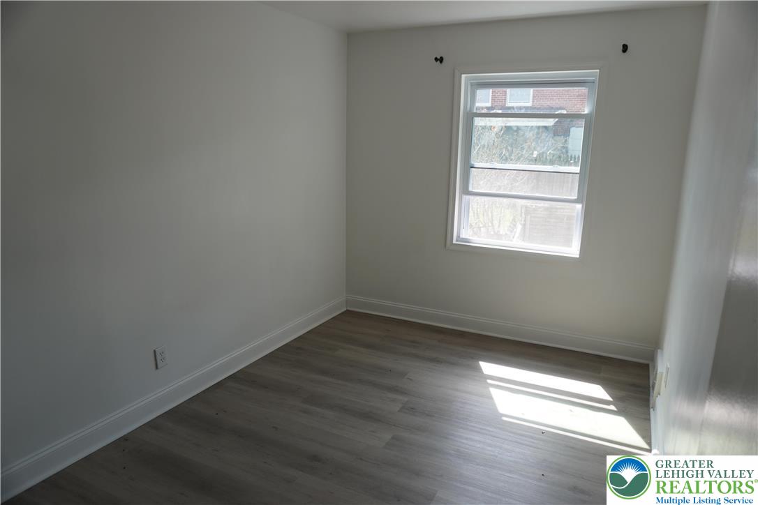 2306 3rd Street Wilson, PA 18042 - Photo 11 of 13 2nd Floor Bedroom #3
