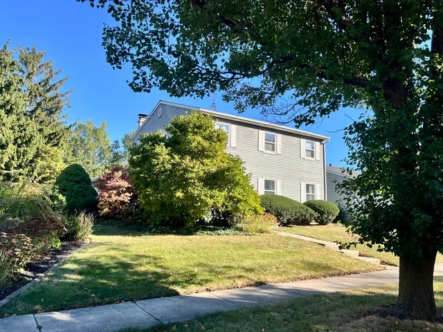 a view of a yard with an outdoor space