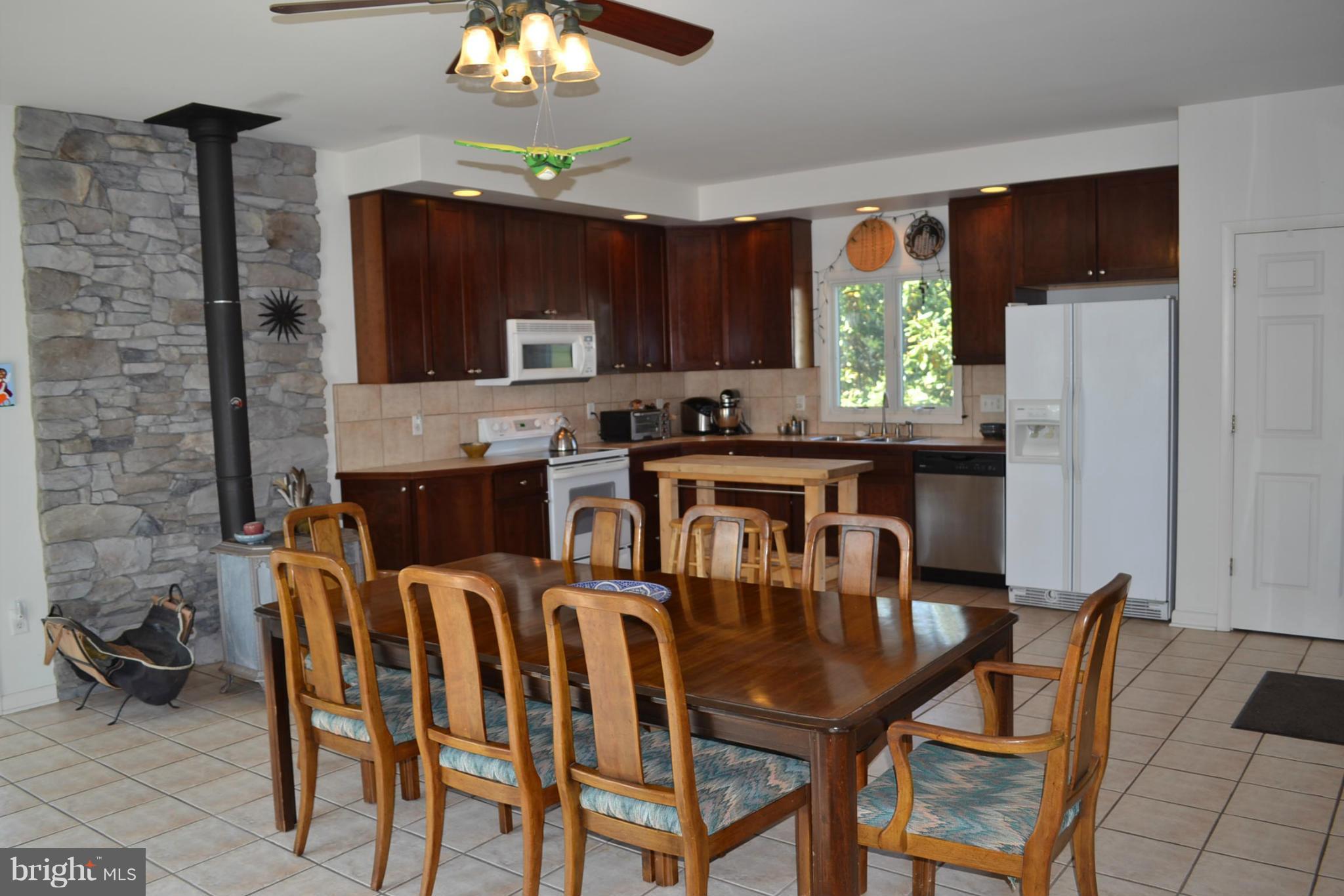 710 Calvary Road Churchville, MD 21028 - Photo 2 of 30 Kitchen