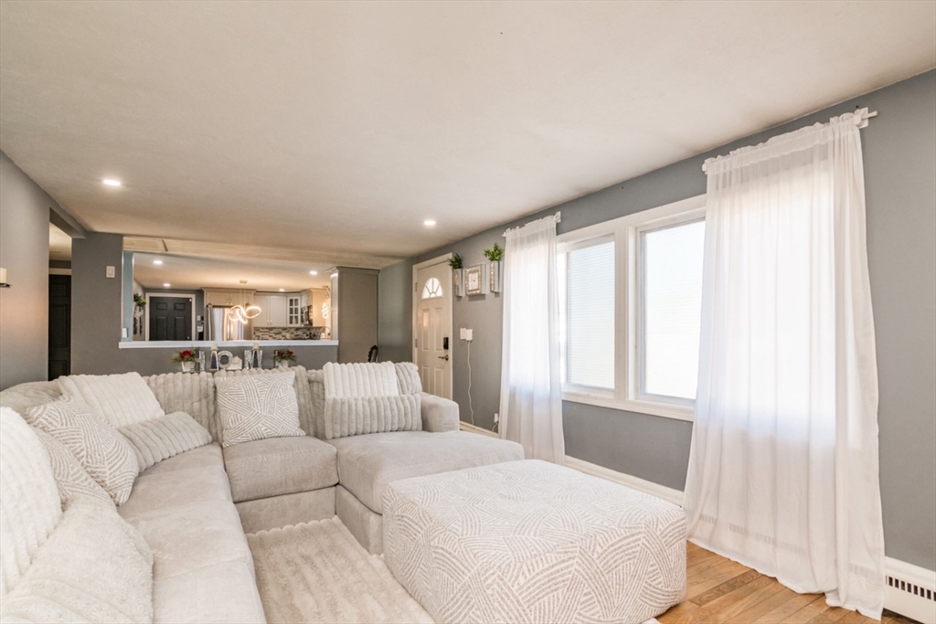 412 Granby Road South Hadley, MA 01075 - Photo 11 of 31