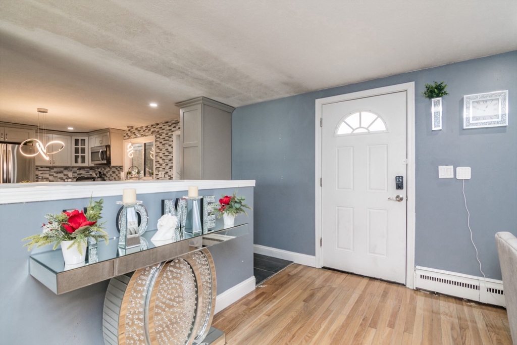 412 Granby Road South Hadley, MA 01075 - Photo 12 of 31