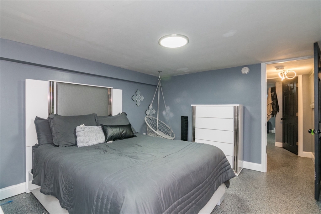 412 Granby Road South Hadley, MA 01075 - Photo 15 of 31