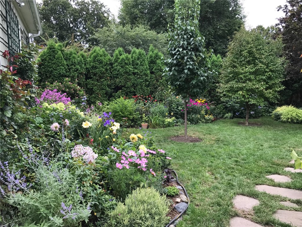 83 Friendly Road Cranston, RI 02910 - Photo 28 of 34 backyard seasonal blooms