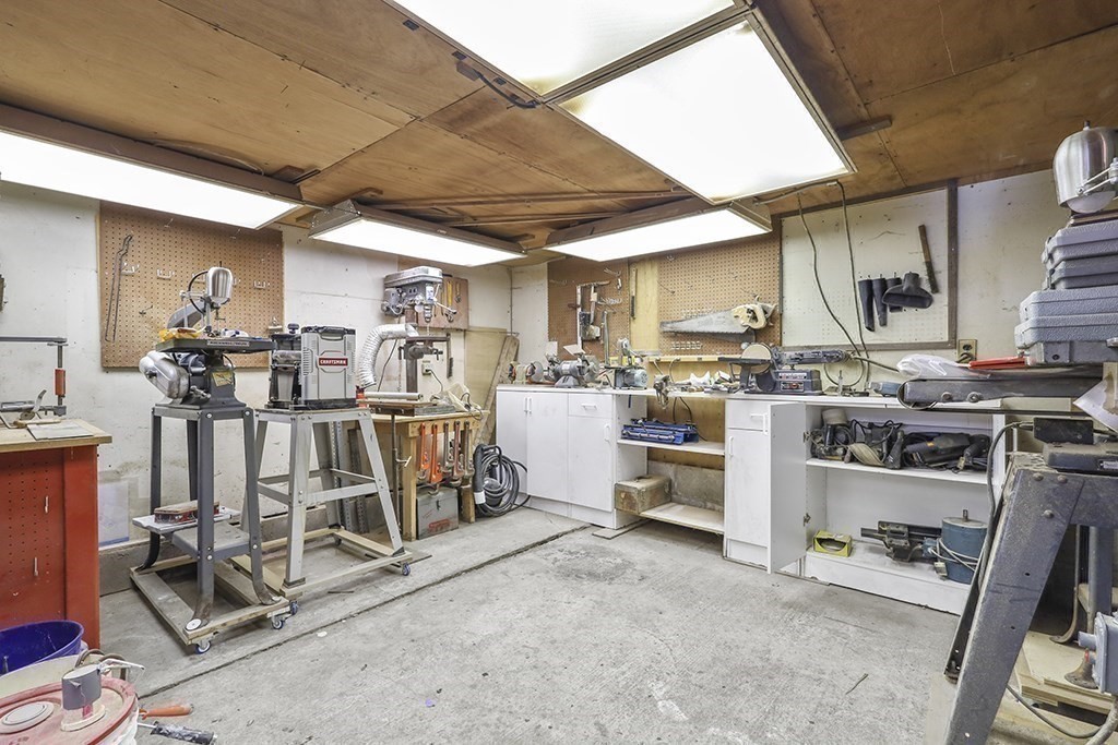 101 R Peck Street Franklin, MA 02038 - Photo 23 of 32 Gallery Image 23