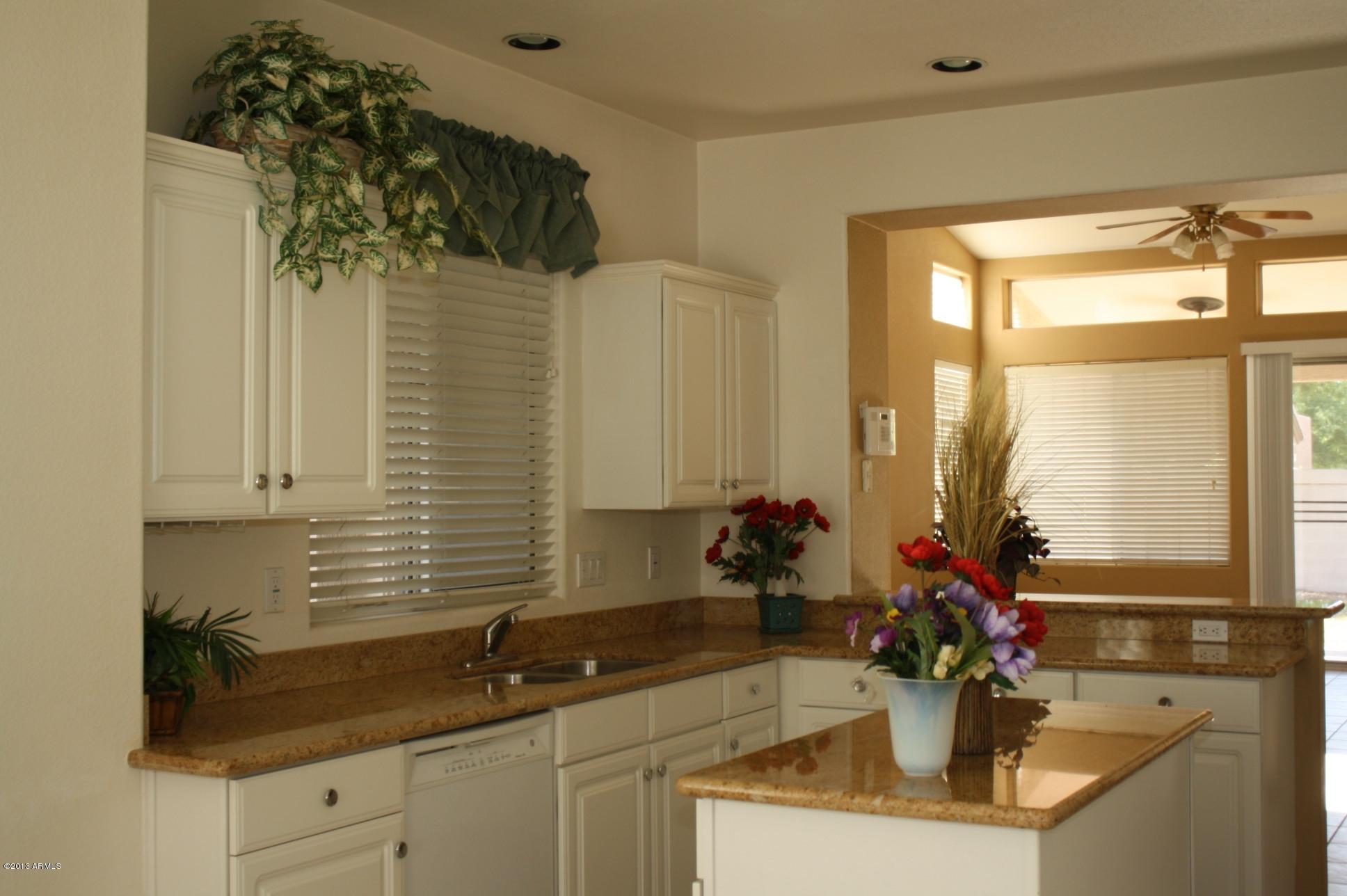 1375 West Musket Way Chandler, AZ 85286 - Photo 5 of 20 IMG_2405