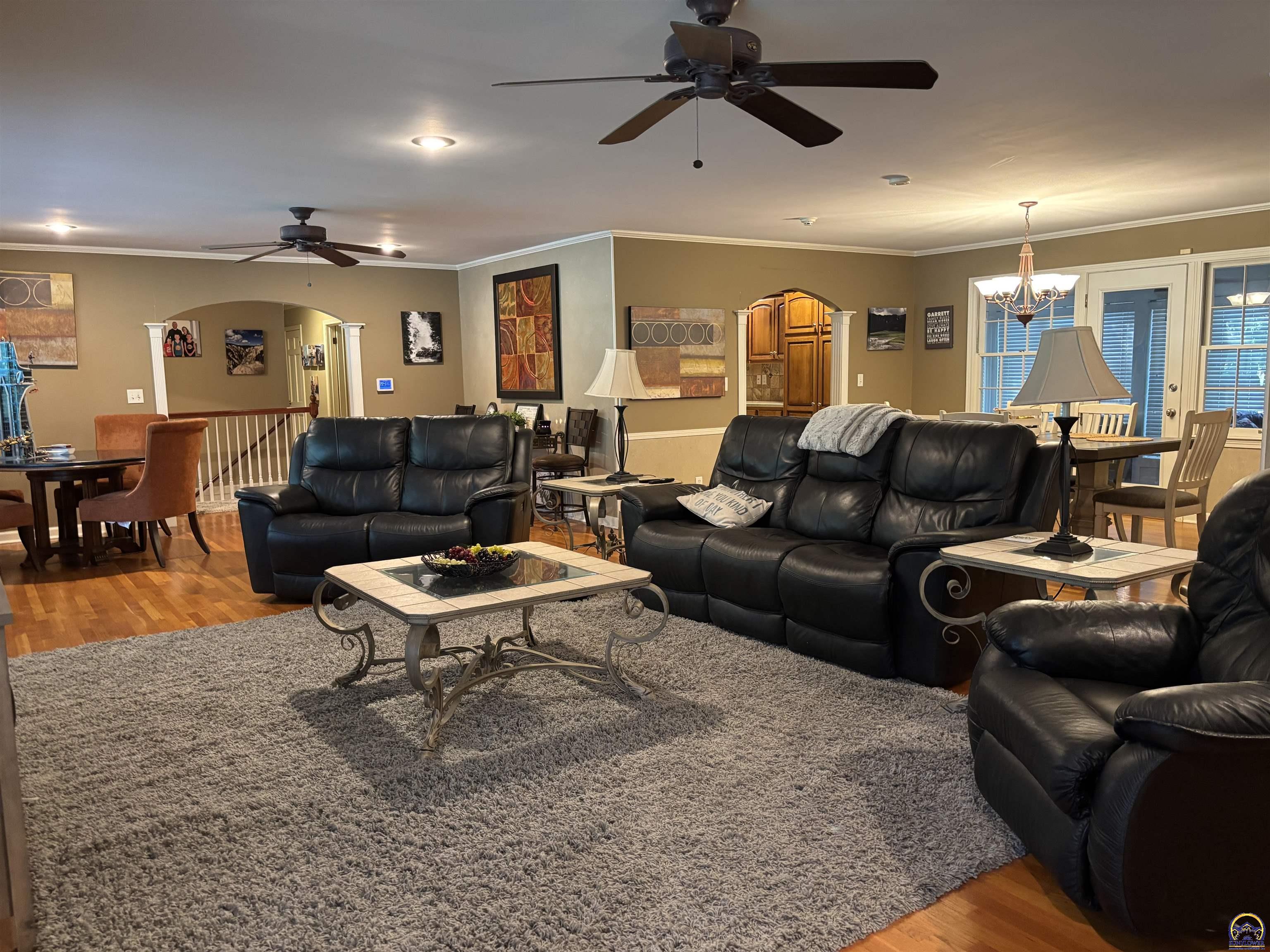 930 Huntington Road Emporia, KS 66801 - Photo 4 of 30