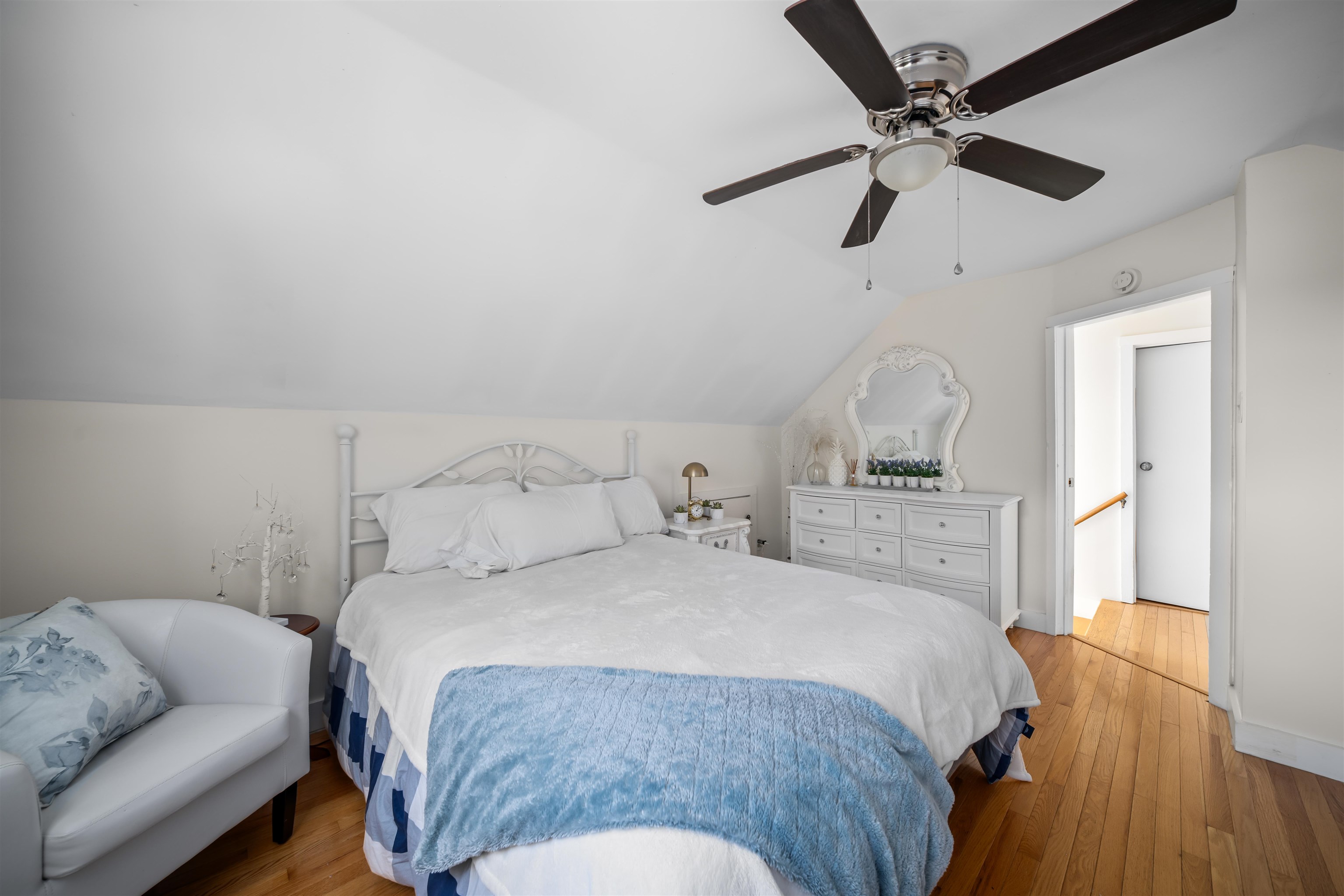45 Applevale Drive Dover, NH 03820 - Photo 14 of 40