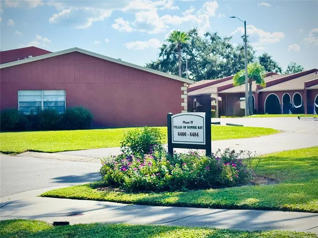 $245,000 | 6460 Bonnie Bay Circle North, Pinellas Park, FL 33781