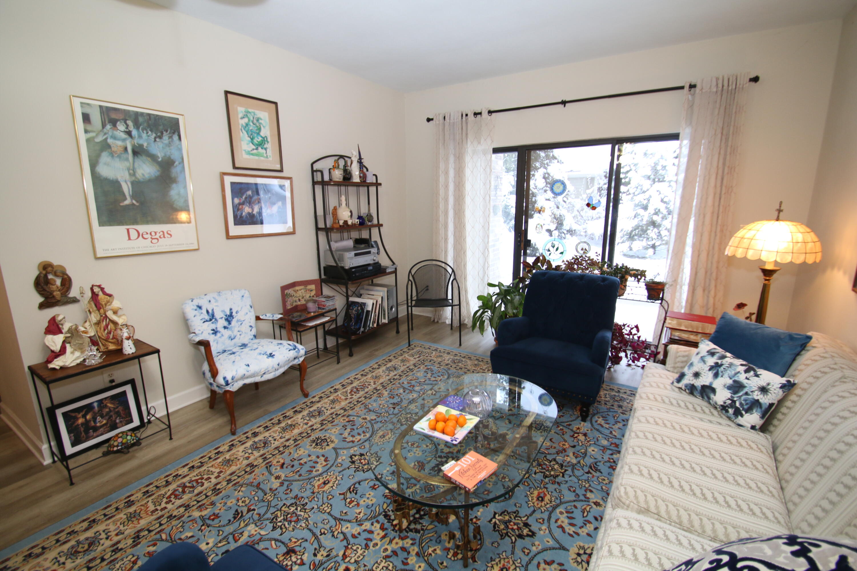 500 West Bender Road, Unit 46 Glendale, WI 53217 - Photo 5 of 18 Living Room