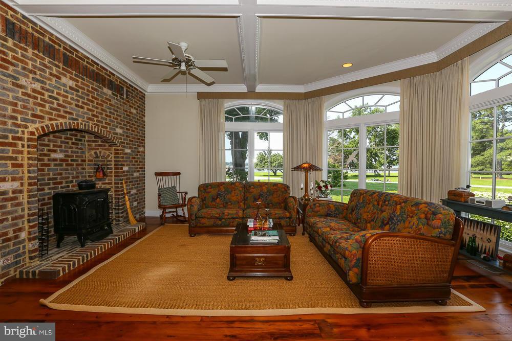 8337 Diamond Back Cove Road Easton, MD 21601 - Photo 19 of 30 Family Room off Kitchen