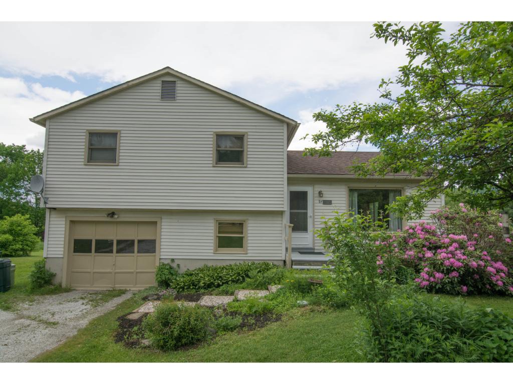 84 Raven Ridge Huntington, VT 05462 - Photo 1 of 18 Gallery Image 1