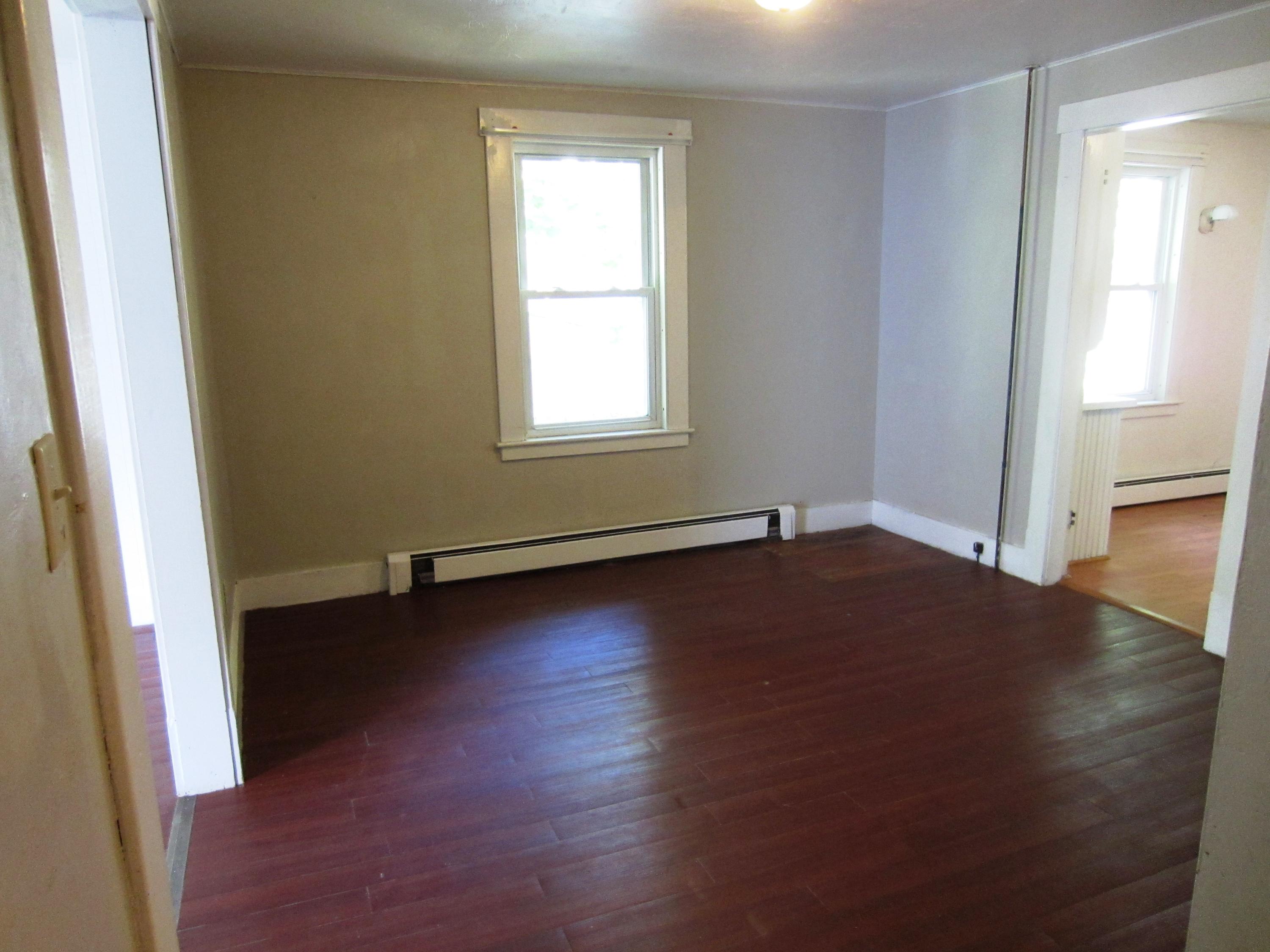 5 Reed Street Springvale, ME 04083 - Photo 8 of 30 Dining 2-1