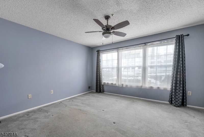 1144 Garrison Court Mahwah, NJ 07430 - Photo 16 of 31