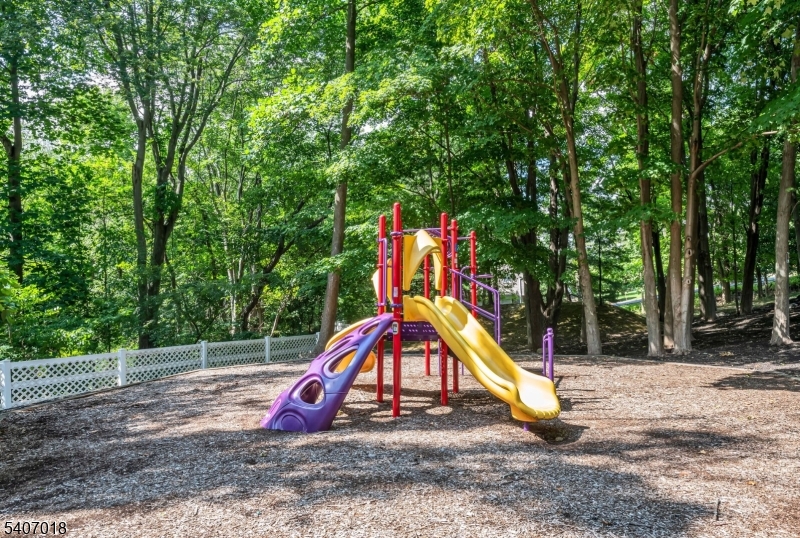 1144 Garrison Court Mahwah, NJ 07430 - Photo 29 of 31