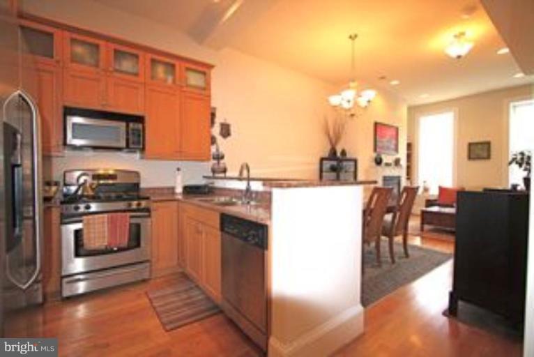 Apartment Kitchen