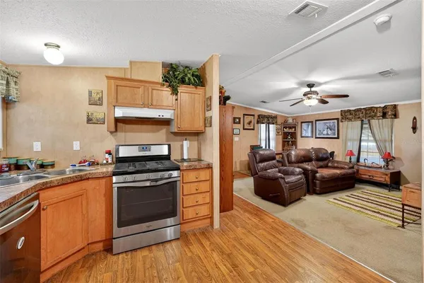 $205,000 | 9450 Northeast 306th Court, Fort McCoy, FL 32134