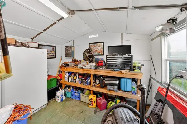 $205,000 | 9450 Northeast 306th Court, Fort McCoy, FL 32134