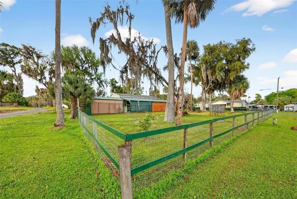 $205,000 | 9450 Northeast 306th Court, Fort McCoy, FL 32134