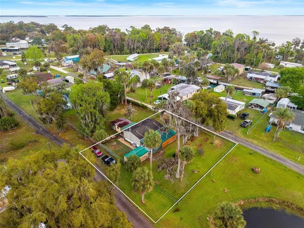 $205,000 | 9450 Northeast 306th Court, Fort McCoy, FL 32134