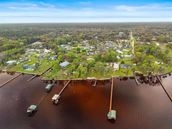 $205,000 | 9450 Northeast 306th Court, Fort McCoy, FL 32134