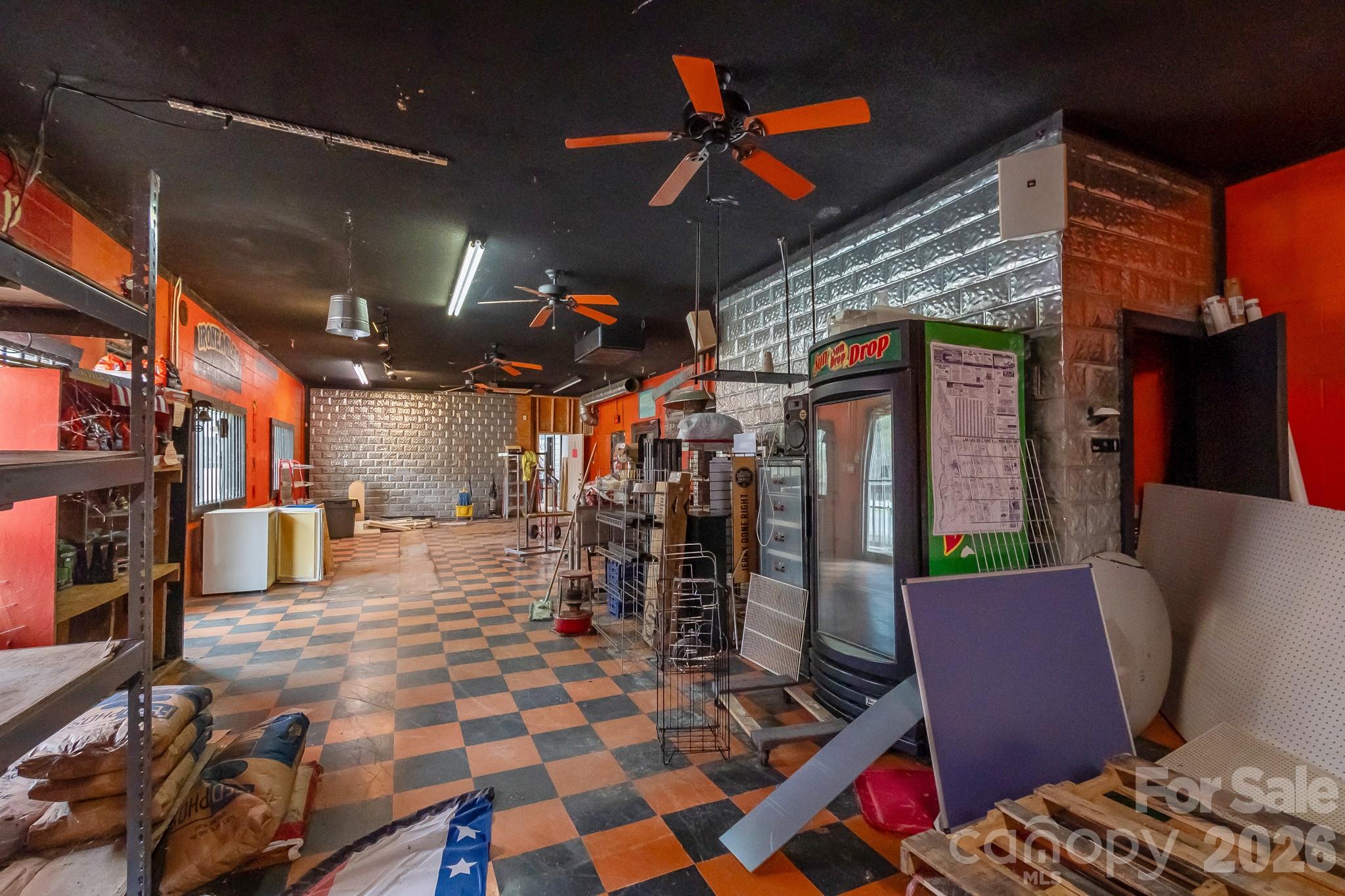 5400 Cedar Creek Road Liberty Hill, SC 29074 - Photo 38 of 48 a outdoor space with sitting area