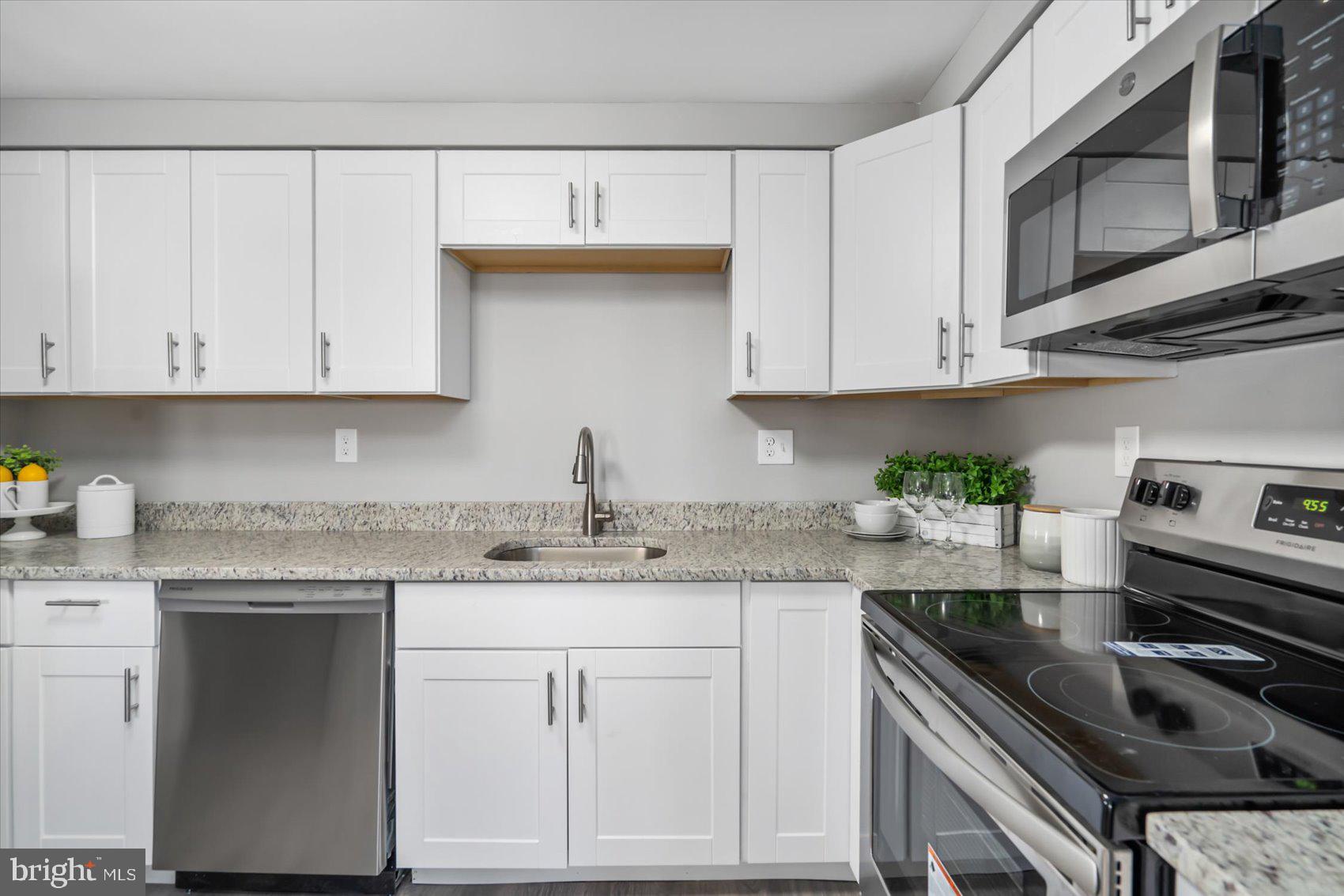 2 Terrace Road Baltimore, MD 21221 - Photo 12 of 48
