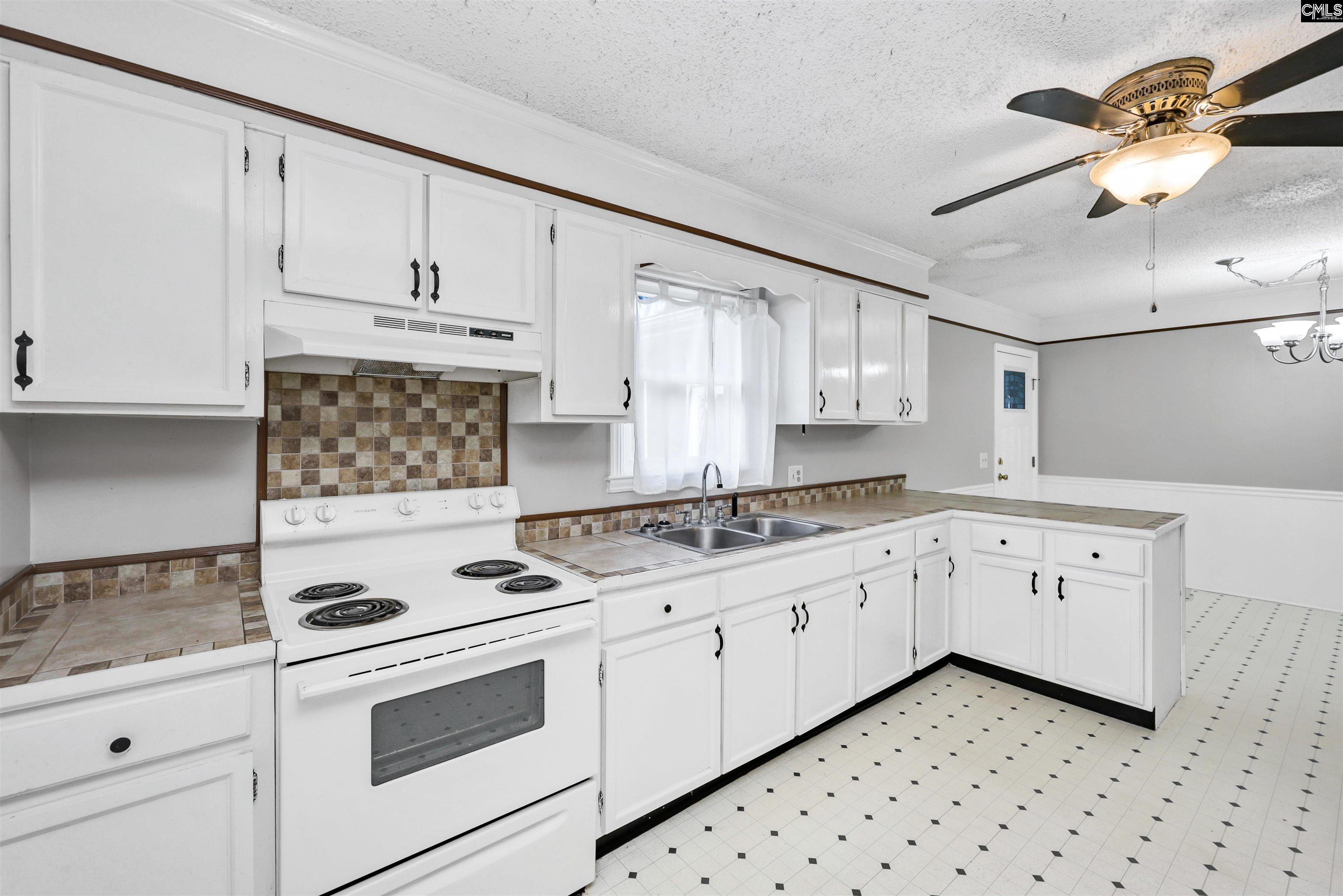 1816 Dunbar Road Cayce, SC 29033 - Photo 11 of 32 Gallery Image 11