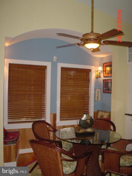 411 Walnut Grove Road Baltimore, MD 21221 - Photo 11 of 30 Interior (General)