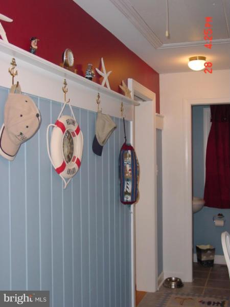411 Walnut Grove Road Baltimore, MD 21221 - Photo 13 of 30 Interior (General)