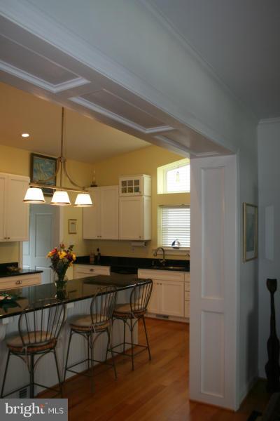 411 Walnut Grove Road Baltimore, MD 21221 - Photo 5 of 30 Kitchen