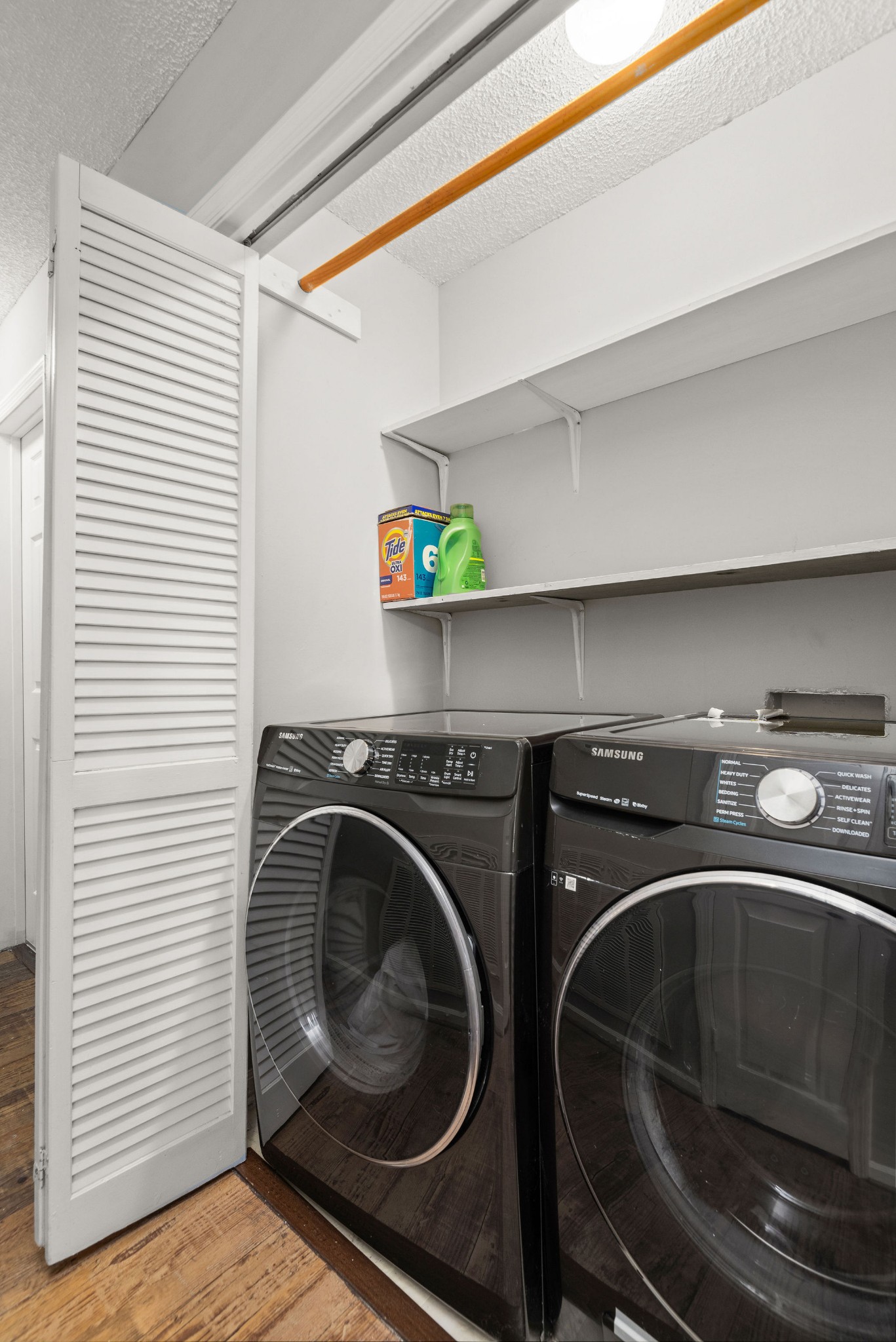 305 Cedarcliff Road Antioch, TN 37013 - Photo 25 of 32 a utility room with dryer and washer