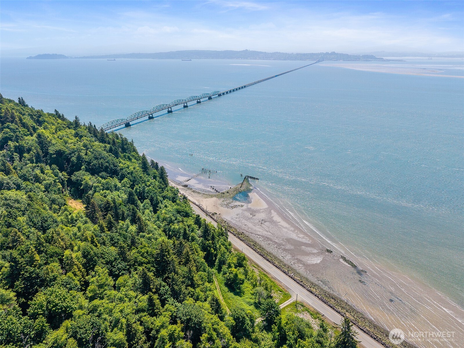128 Highway 101 Chinook, WA 98614 - Photo 3 of 8