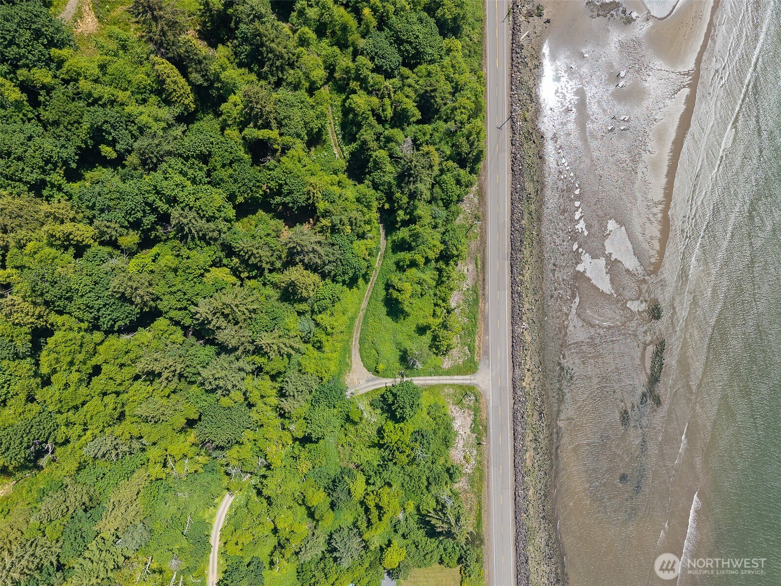 128 Highway 101 Chinook, WA 98614 - Photo 7 of 8