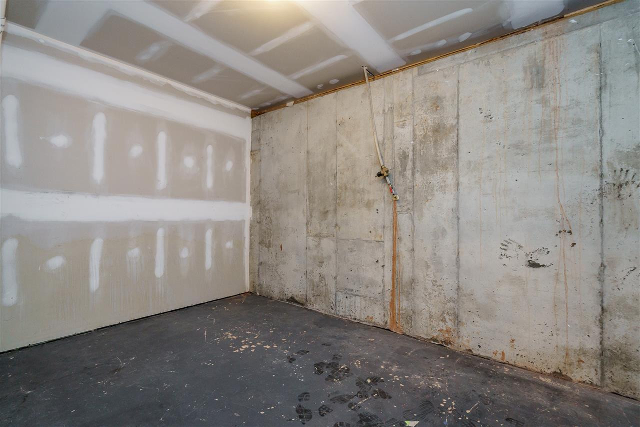 7675 Winners Edge Street Raleigh, NC 27617 - Photo 20 of 23 a view of a garage