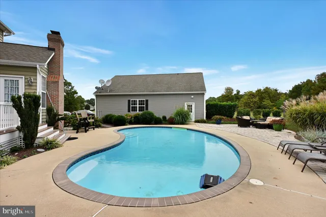 $1,375,000 | 105 Port Court, Grasonville, MD 21638