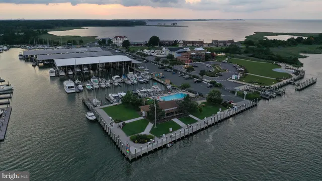 $1,375,000 | 105 Port Court, Grasonville, MD 21638