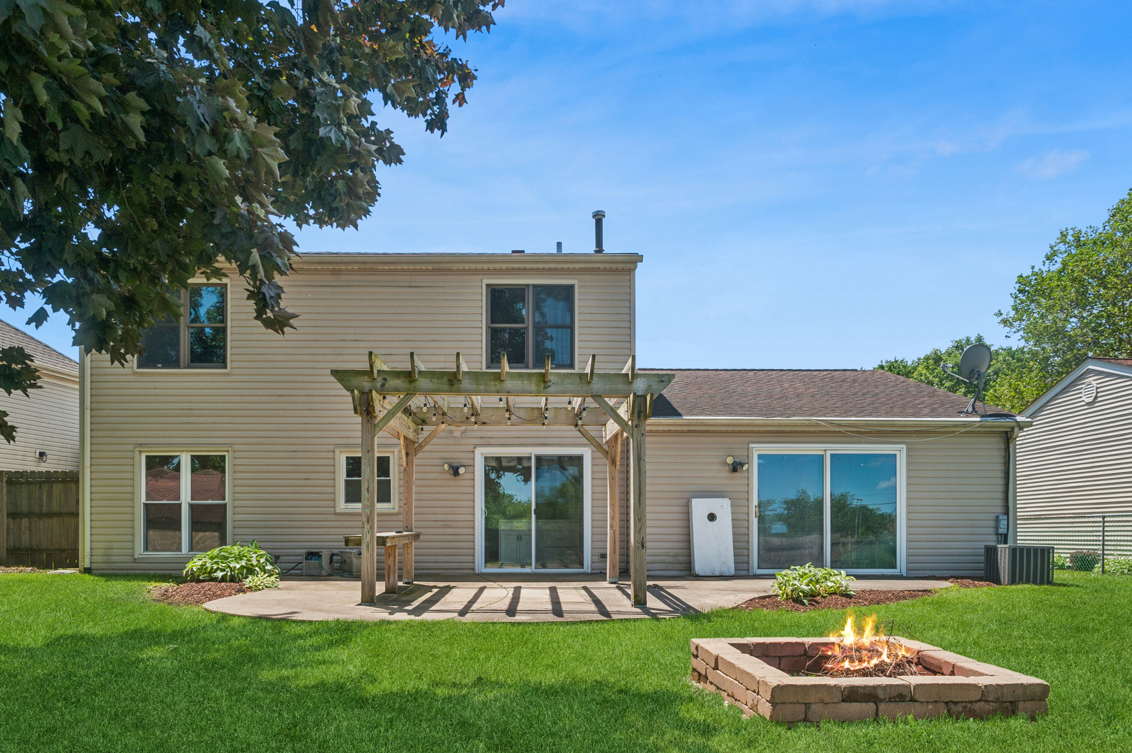 465 Ridgefield Drive Roselle, IL 60172 - Photo 29 of 32
