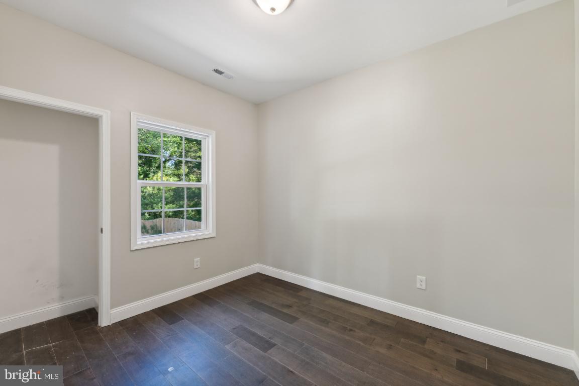 4418 Morgan Road Morningside, MD 20746 - Photo 8 of 24