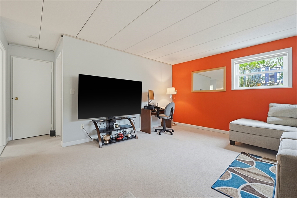 147 Turner Road, Unit 73 Holliston, MA 01746 - Photo 12 of 27