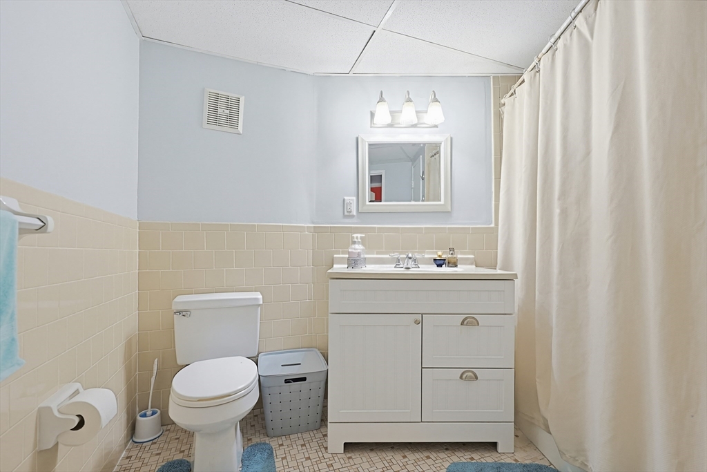 147 Turner Road, Unit 73 Holliston, MA 01746 - Photo 17 of 27