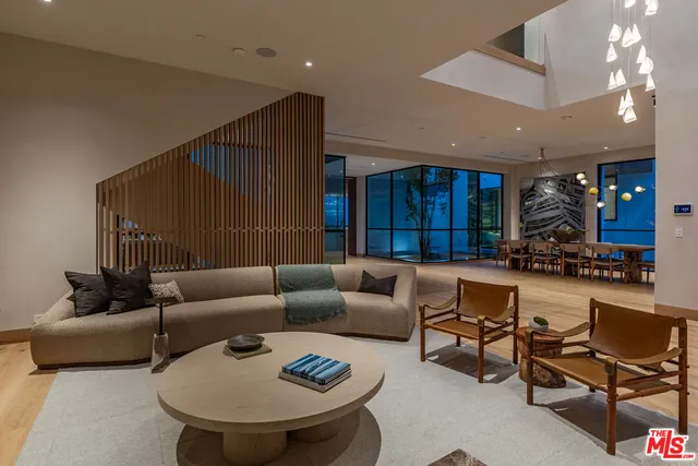 $19,995,000 | 1307 North Doheny Drive, Los Angeles, CA 90069