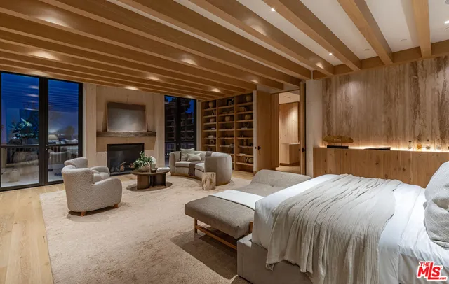 $19,995,000 | 1307 North Doheny Drive, Los Angeles, CA 90069